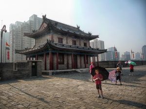 Day 8: Xian - walking on the city wall